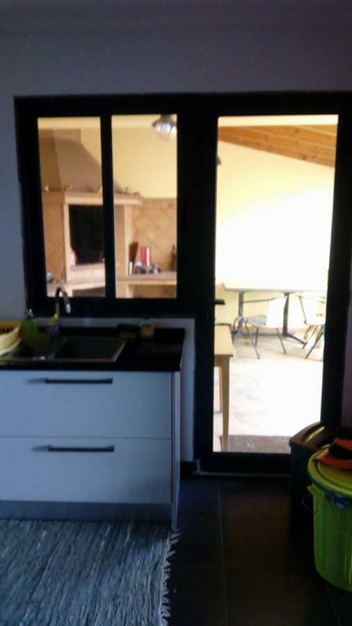 Quarto em Acomodações Particulares Sea View House *